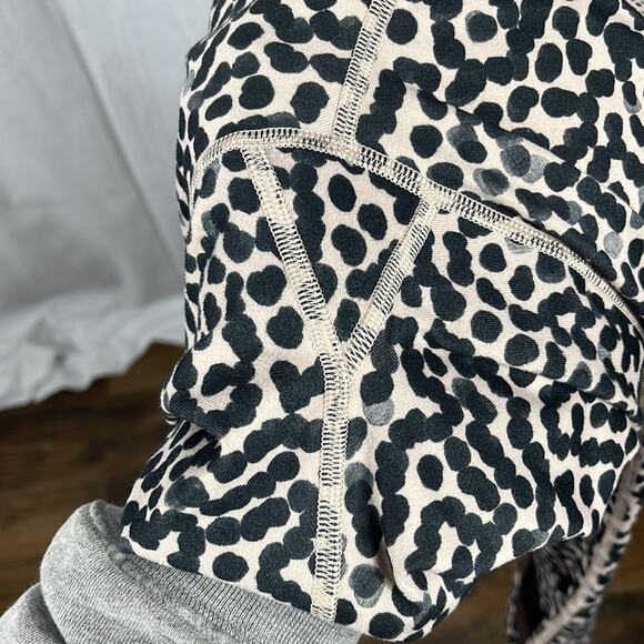 Lululemon Dance Roll Down Ace Spot Grain Wunder Under. - Picture 9 of 9